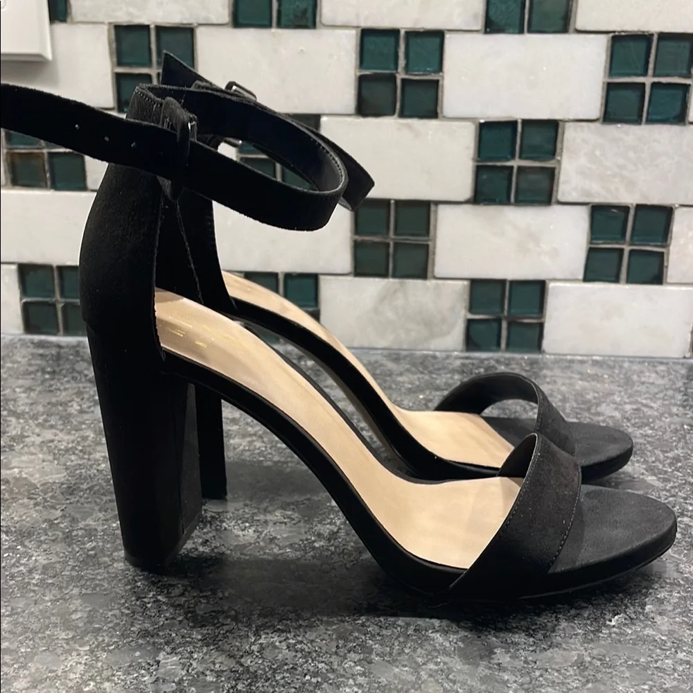 Mix No. 6 Black Ankle Strap Heels - Picture 2 of 4